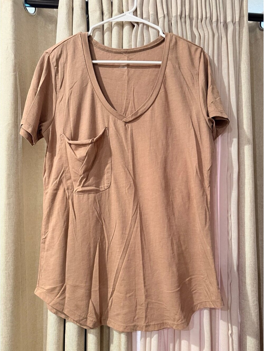 Women's V-neck Pocket T-Shirt